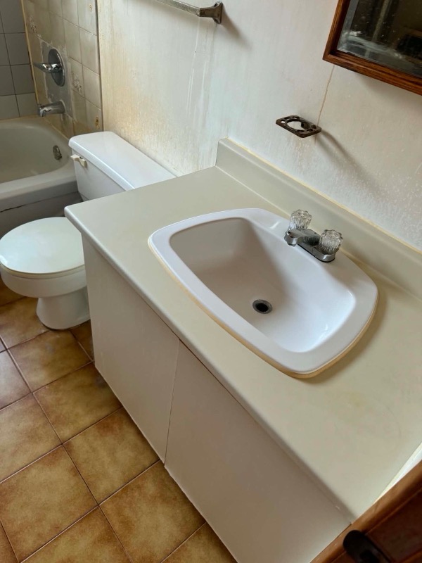 Salle de bain résidentielle impeccable